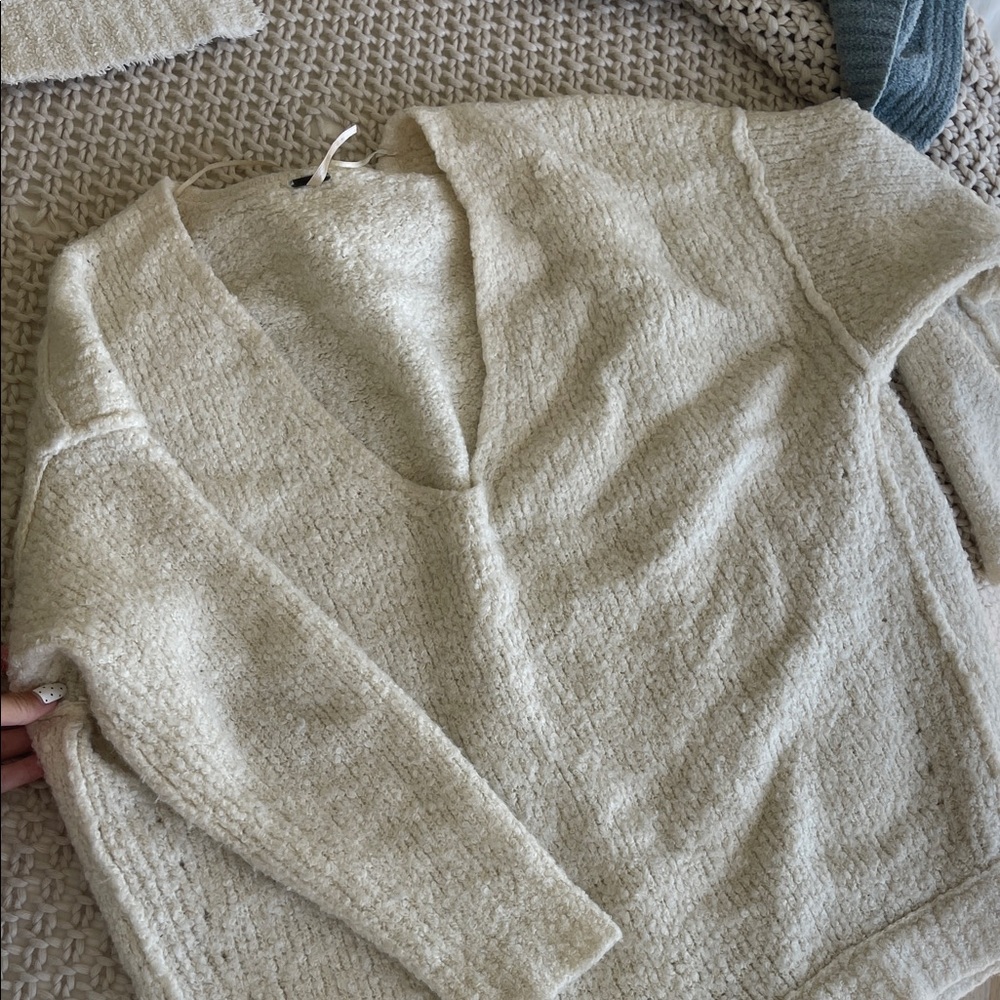 Free People Cozy Cream V-Neck Sweater